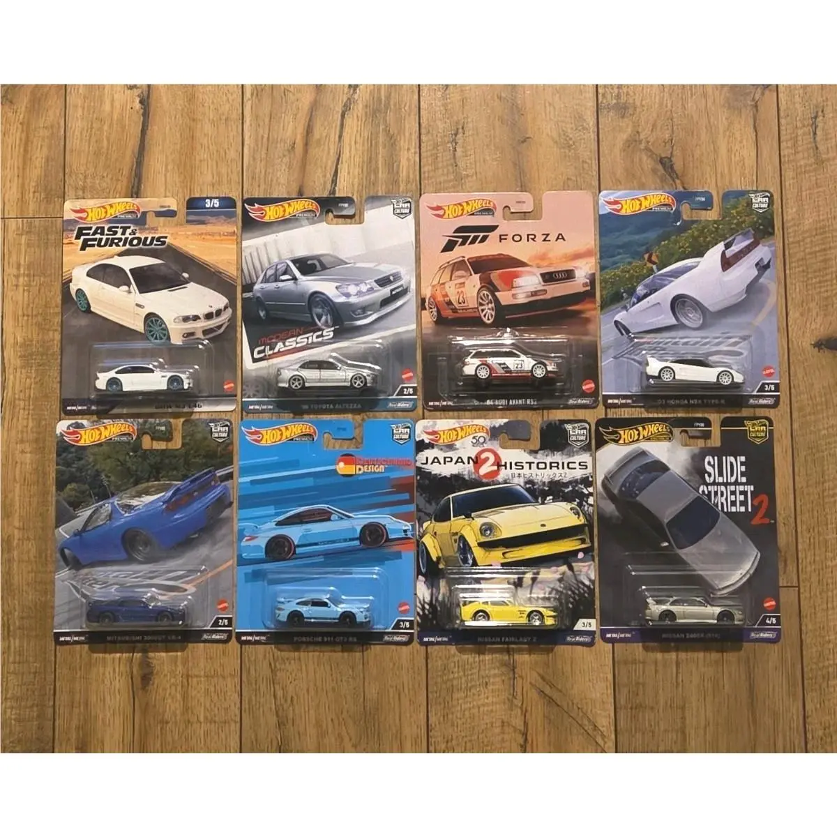 8 Hot Wheels Premium Porsche Nissan Toyota Honda Bmw. Mitsubishi Audi