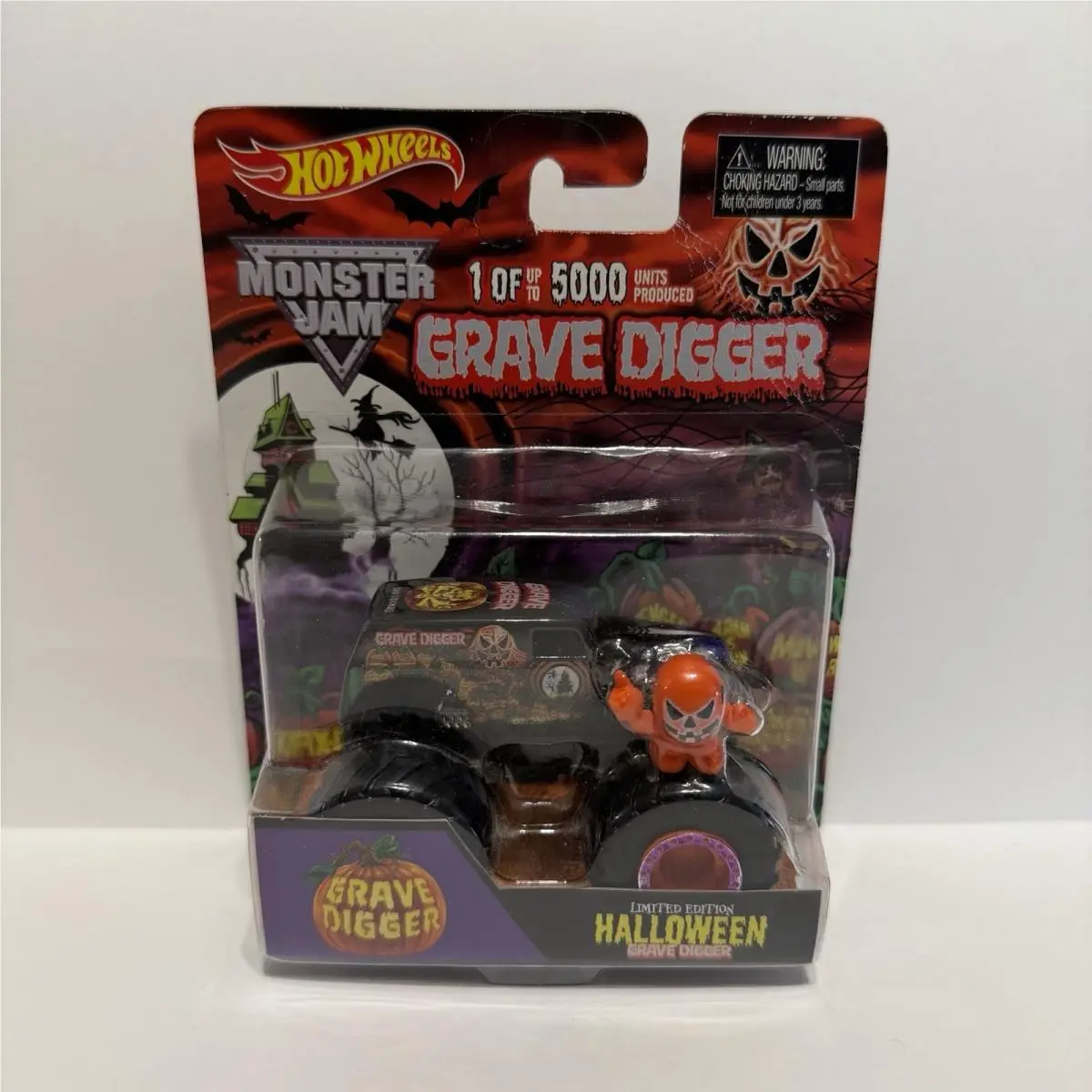 Hot Wheels Monster Jam: Halloween Grave Digger 1:64 2013 Very Rare / Look