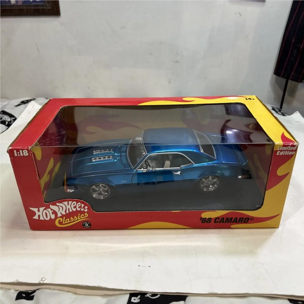 Hot Wheels Classics Limited Edition `68 Camaro Metallic Blue 1:18 2005 Mattel