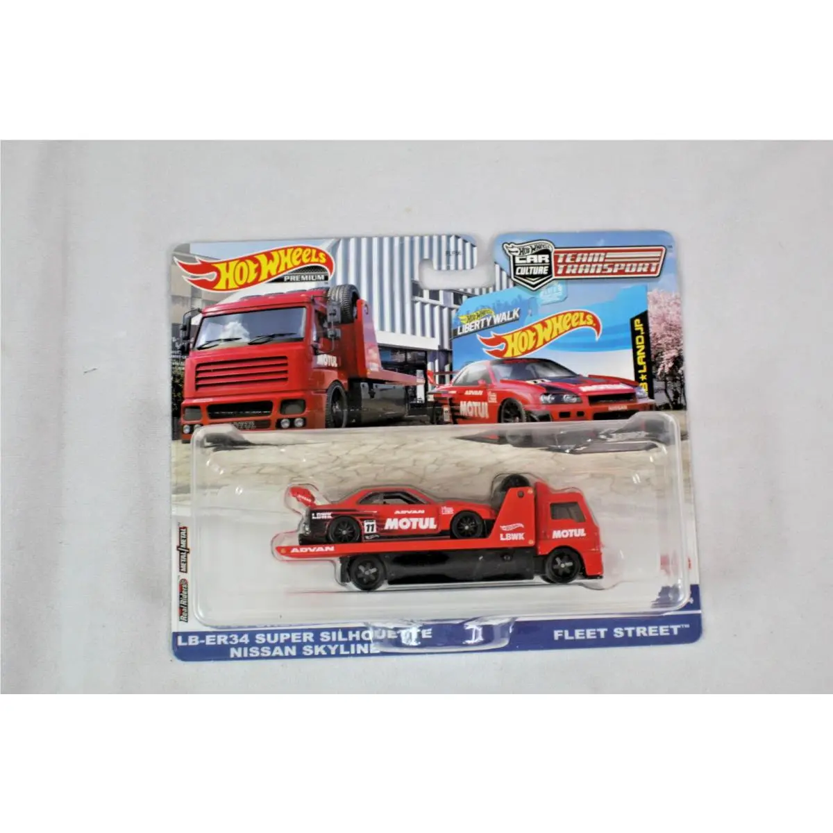 Hot Wheels Team Transport Fleet Street LB-ER34 Nissan Skyline 2000 1:64 Diecast