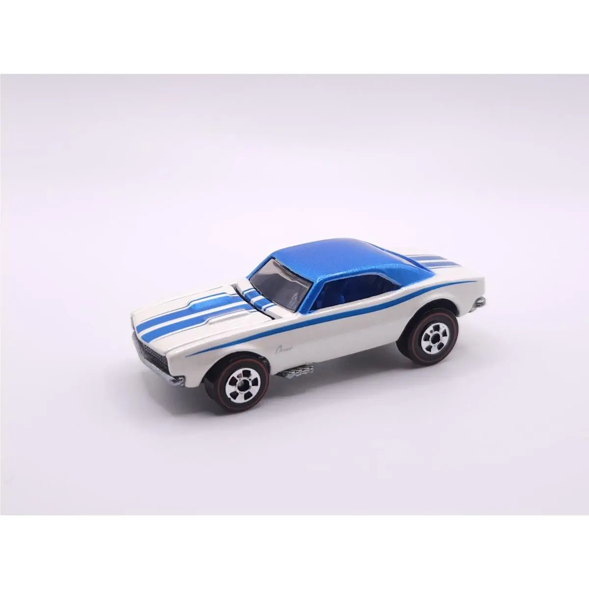 Hot Wheels Redline Since `68 Collector Top 40 1967 Camaro Pearl White Mint