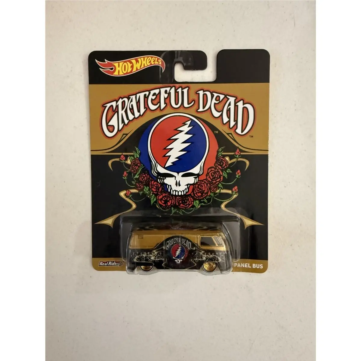 Hot Wheels T1 Panel Bus Grateful Dead Metalflake Gold Black BA1