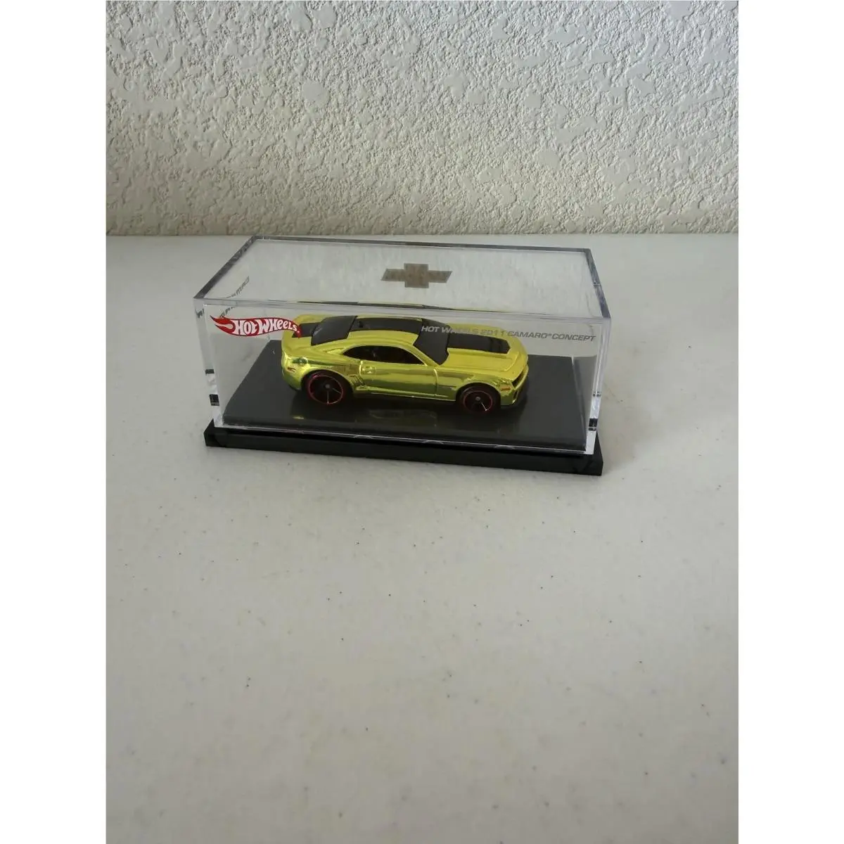 2011 Hot Wheels Encased Camaro Concept Sema Show Toy Fair AH6