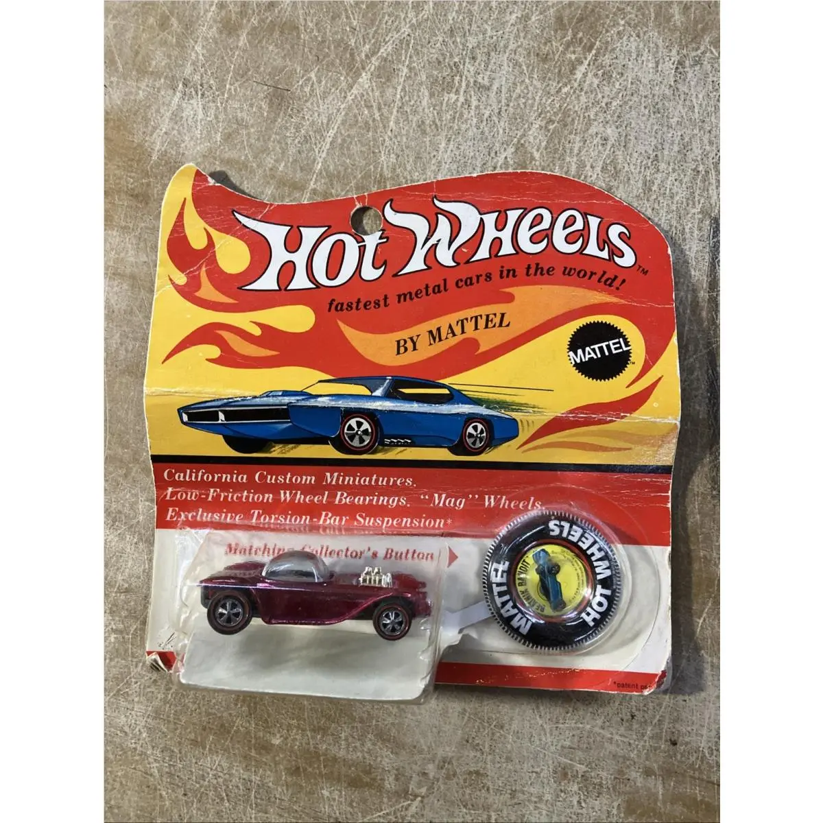 1969 Hot Wheels Redlines Rose Red ”beatnik Bandit” Blisterpack BP