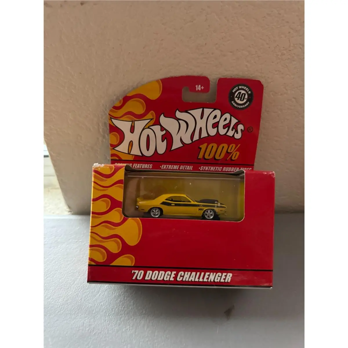 100 % Hot Wheels 40th Anniversary `70 Dodge Challenger Yellow P60