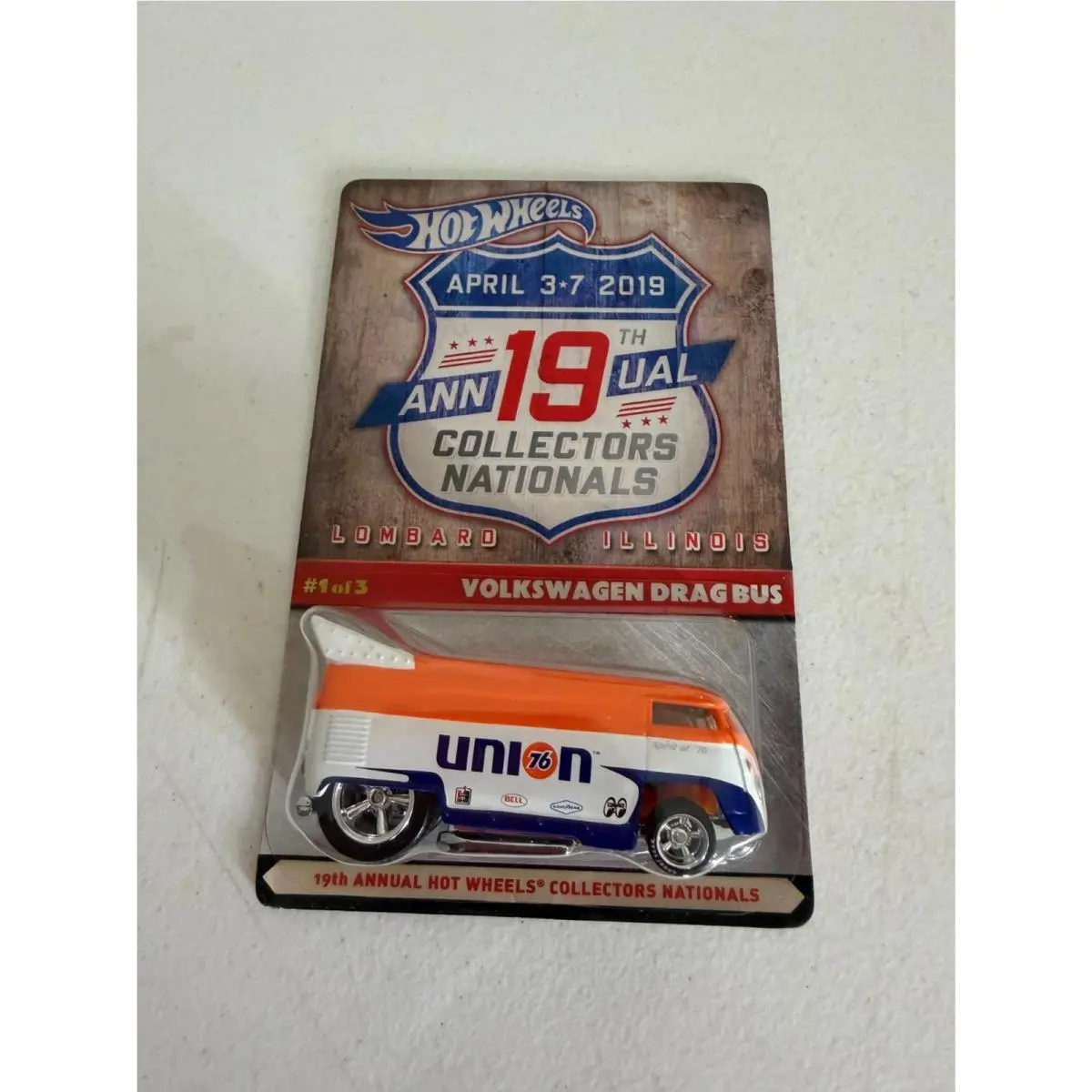 Hot Wheels 19th Annual Collectors Nationals Volkswagen Drag Bus AG6