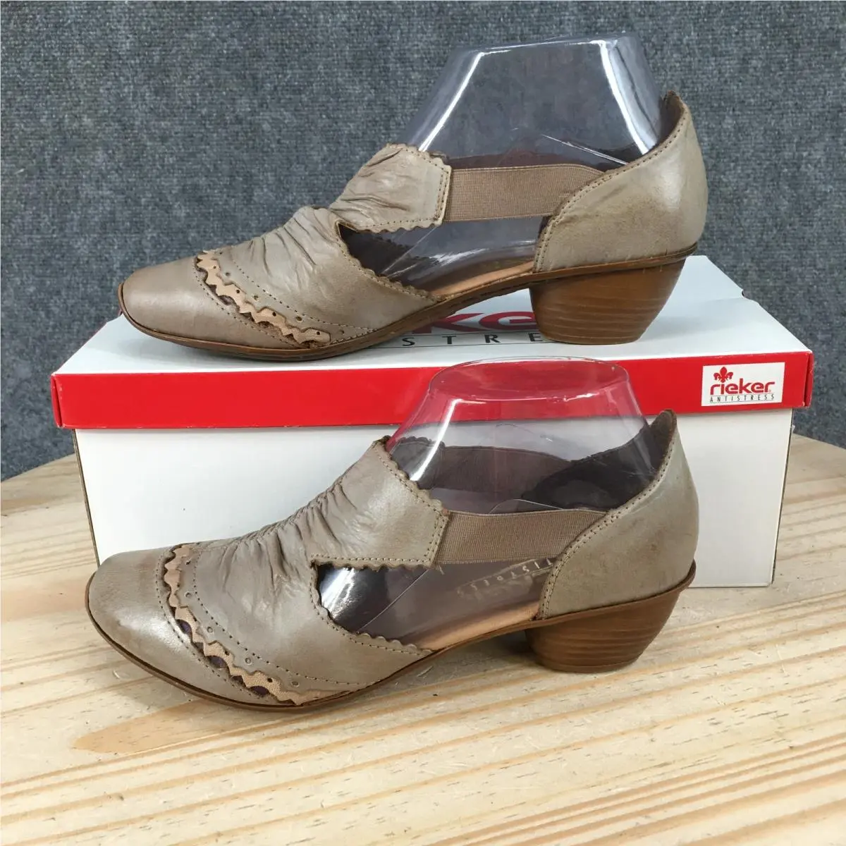 Rieker Mirjam Mary Jane Shoes Womens 37 Laser Cut Casual Leather Taupe