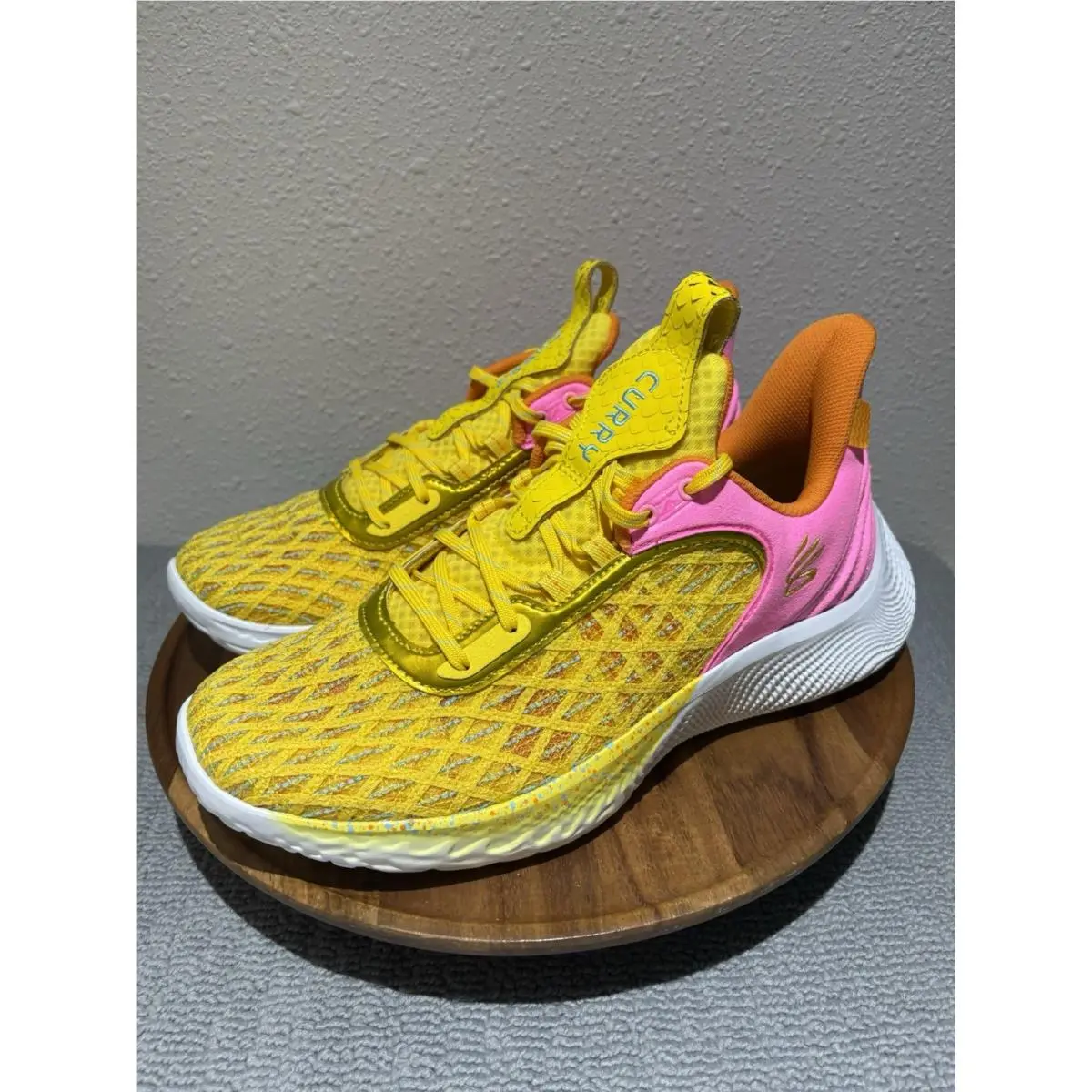 Under Armour shoes - Street - Street - 3024248-702 - Multicolor 1