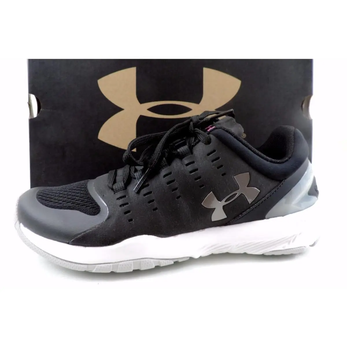 Women`s Under Armour Charged Stunner Training Shoes Sneakers Black Size 7