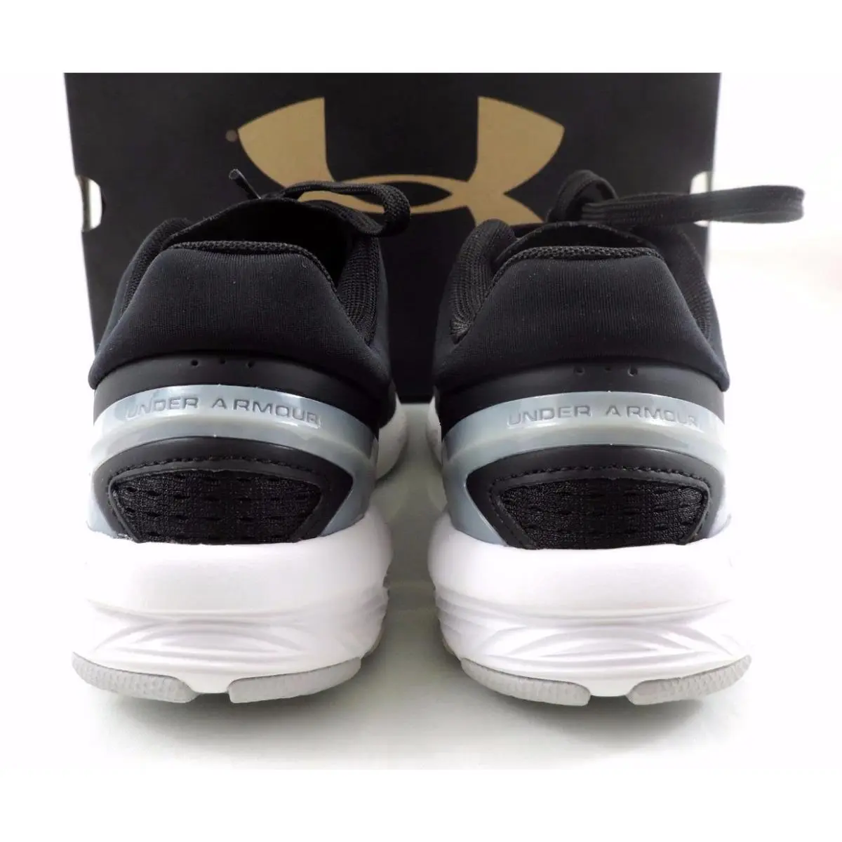 Under Armour shoes - Under Armour Charged Stunner Training - 1266379 002 - Black (UPC: 889362355634) 4