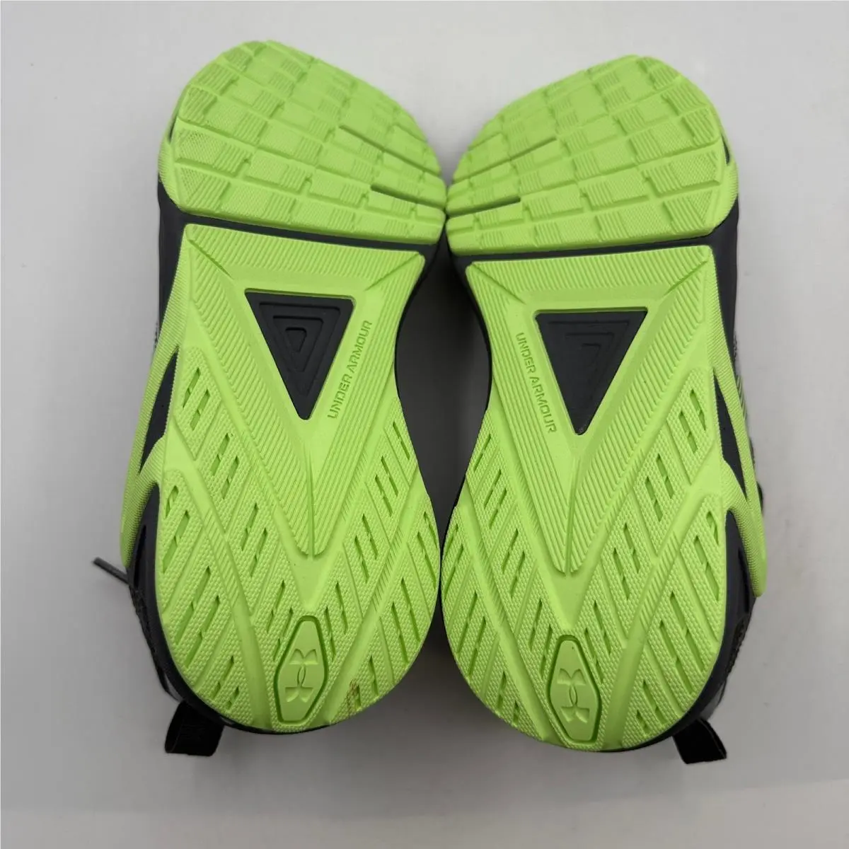 Under Armour shoes - UA Charged Commit TR 5 - Gray 4