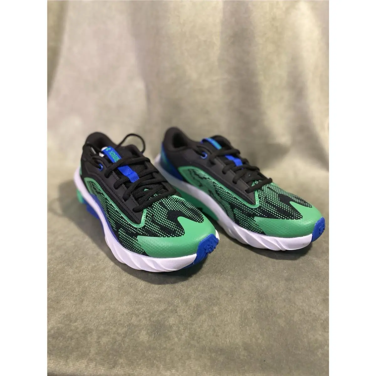 Under Armour shoes - Under Armour Charged Scramjet 4 - Black, Blue, Green 4