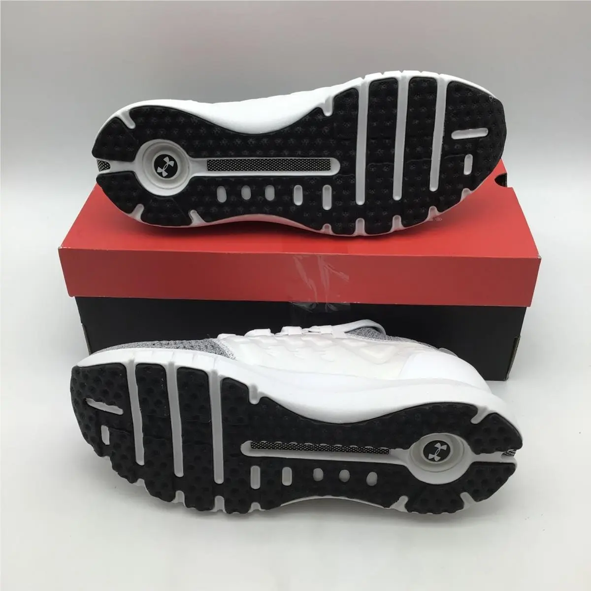 Under Armour shoes - UA Phantom 1 - Phantom - White 3