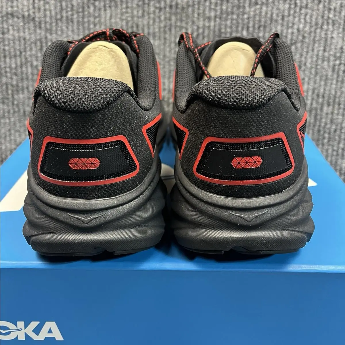 Hoka shoes - Hoka One One Clifton 9 - 1155370 - Black 4