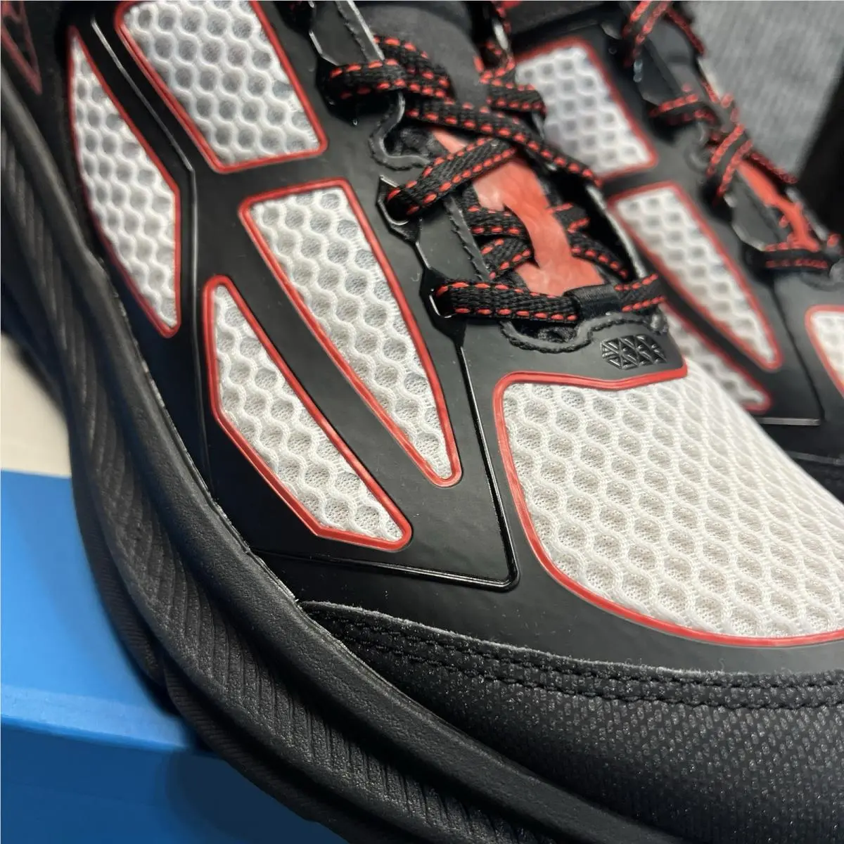 Hoka shoes - Hoka One One Clifton 9 - 1155370 - Black 6