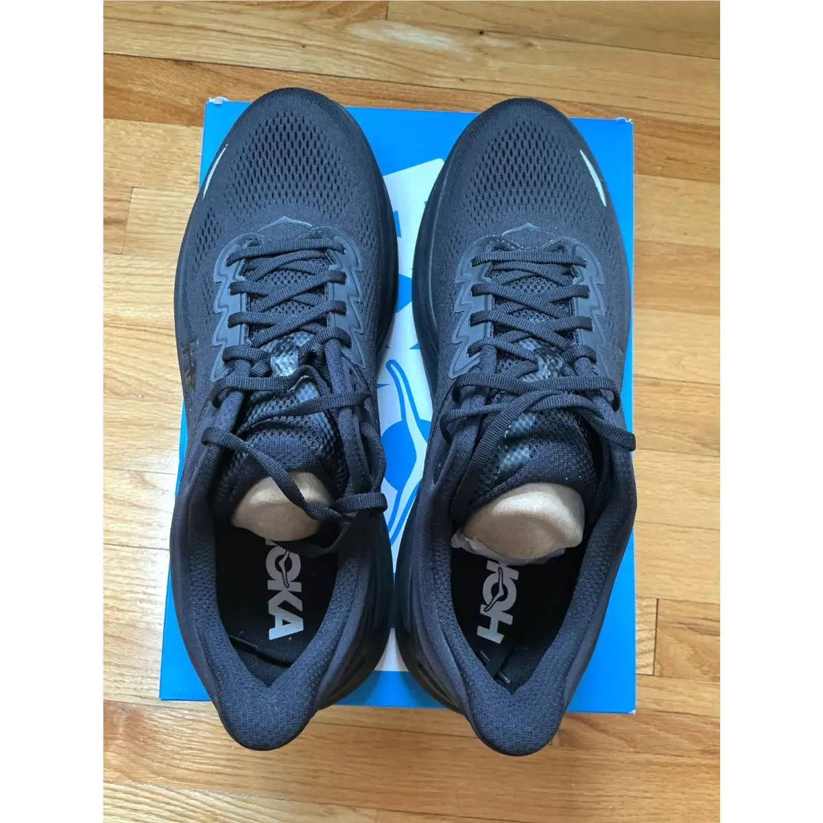 Hoka shoes - Hoka One One Bondi - One One Bondi - 1162011-BBLC - Black 3