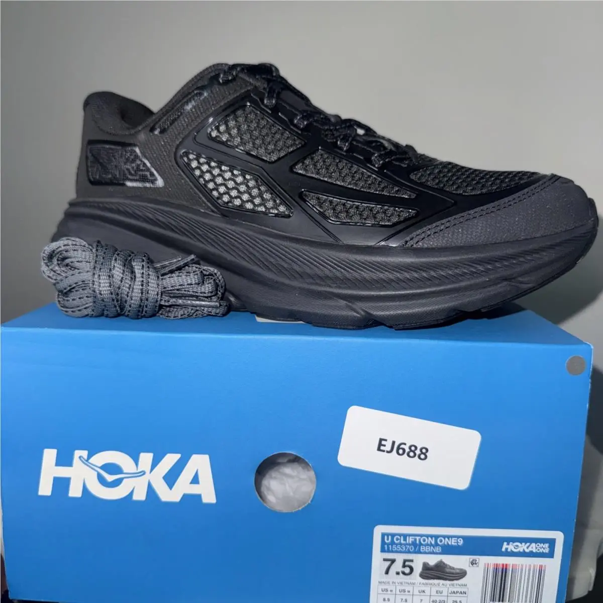 Hoka Size 7.5 Men’s Black 9 W One One Clifton One9 Running Shoes 1155370-BBNB