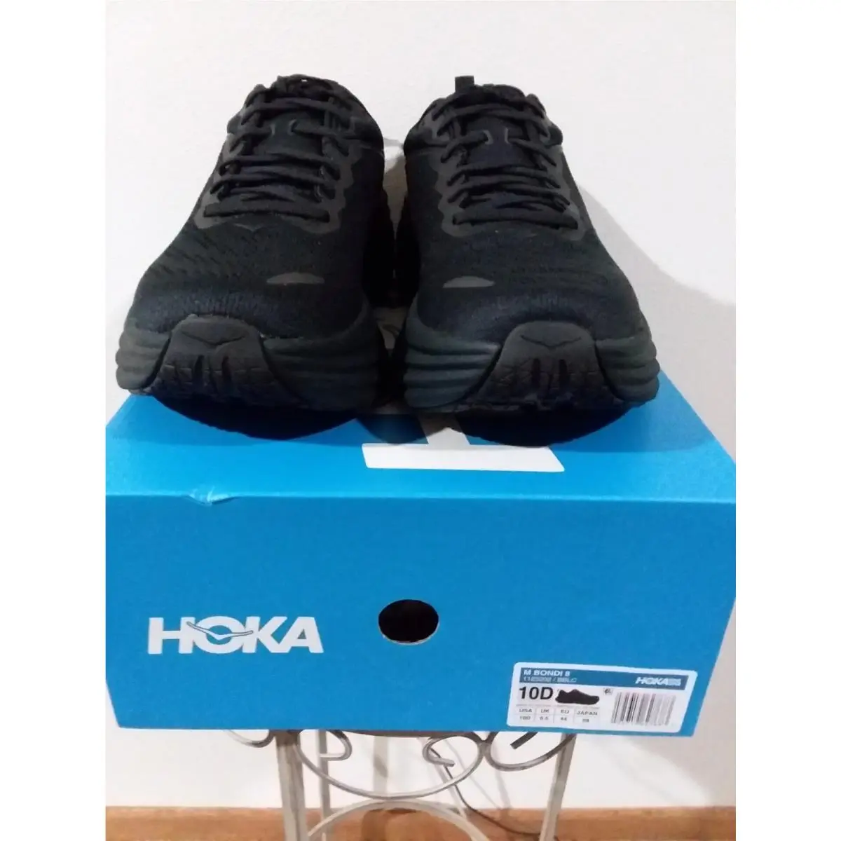 Hoka shoes - Hoka One One Bondi 8 - Black 0