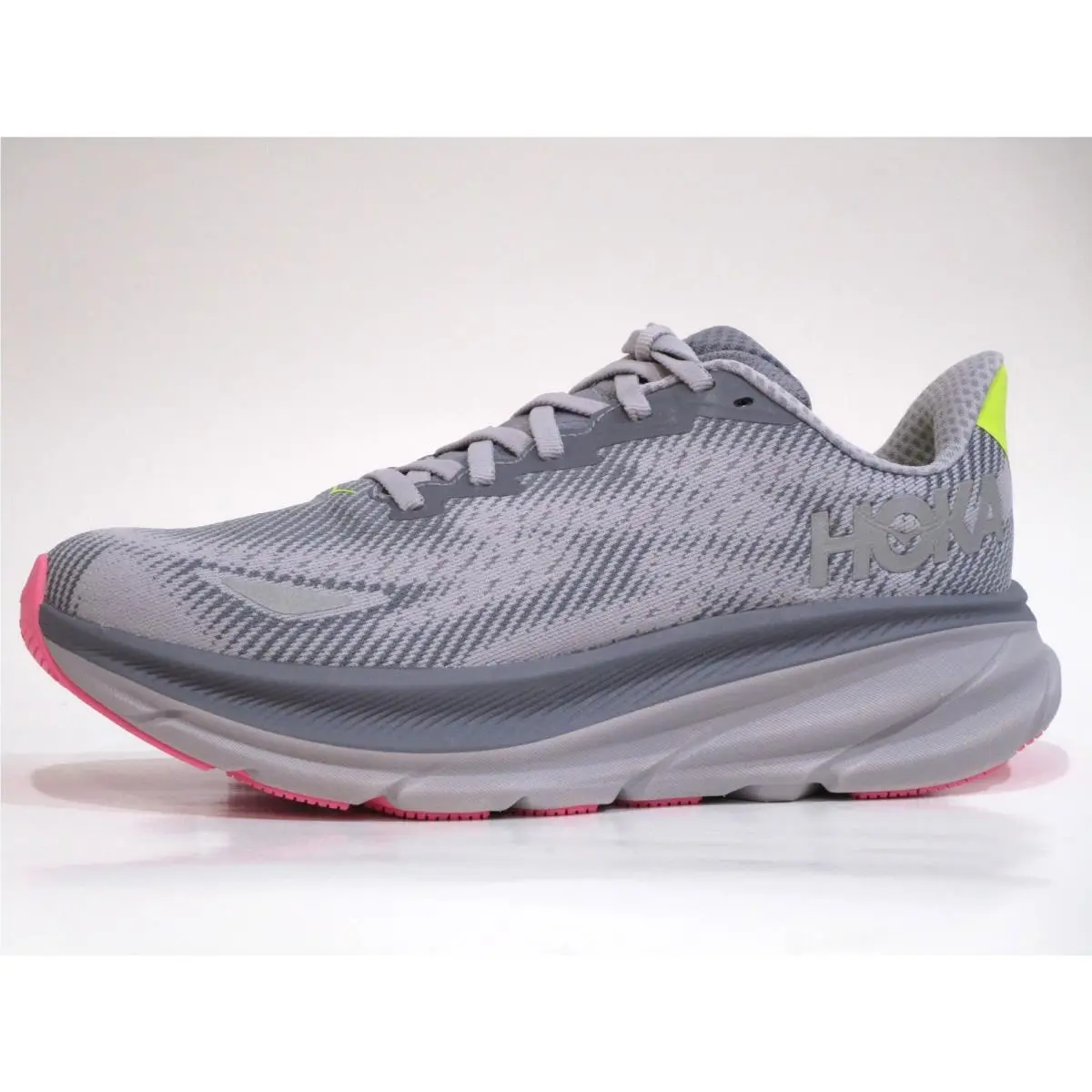 Hoka Women`s Clifton 9 Gtx Running Sneaker Shoes Size 7 B US