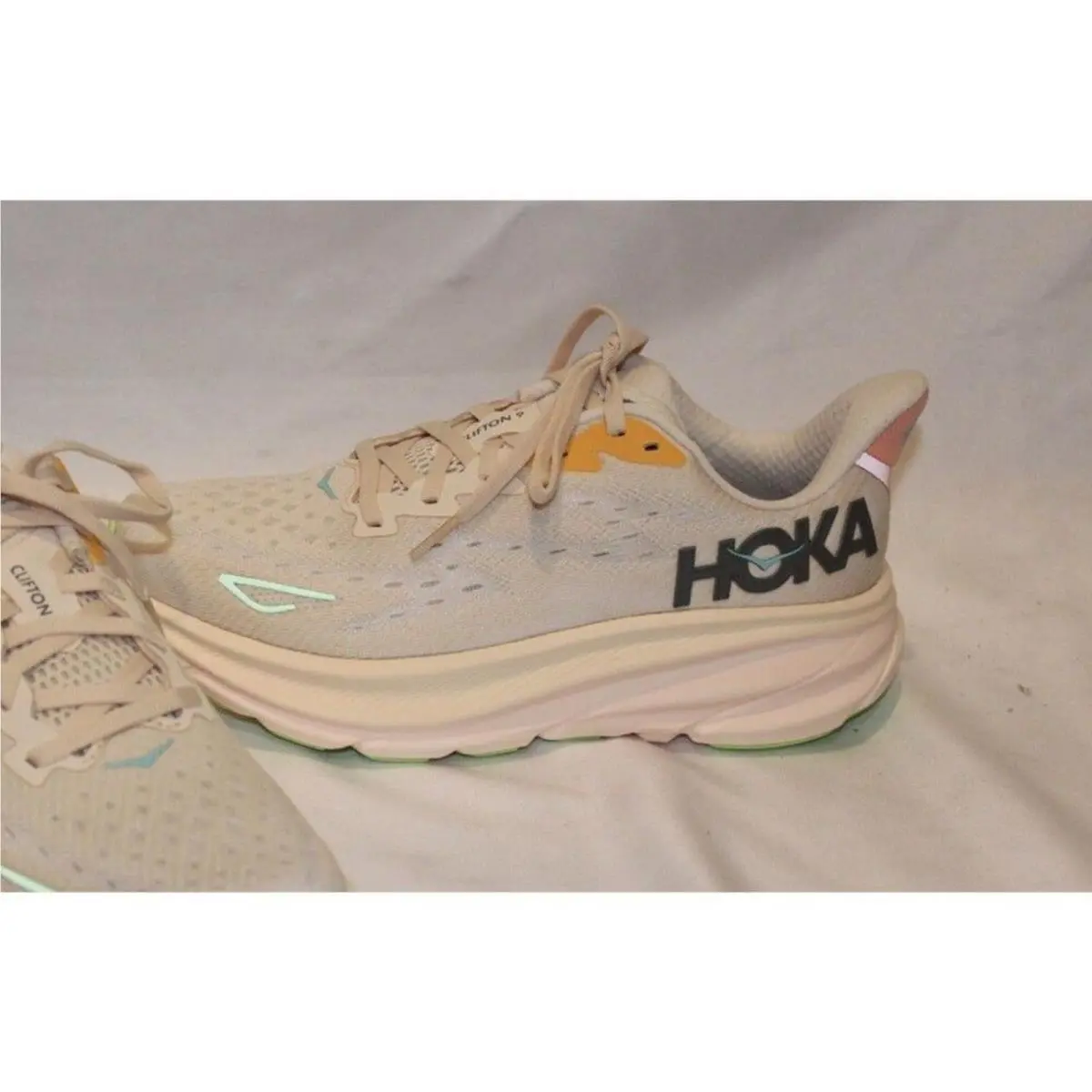 Hoka shoes - Tan 5