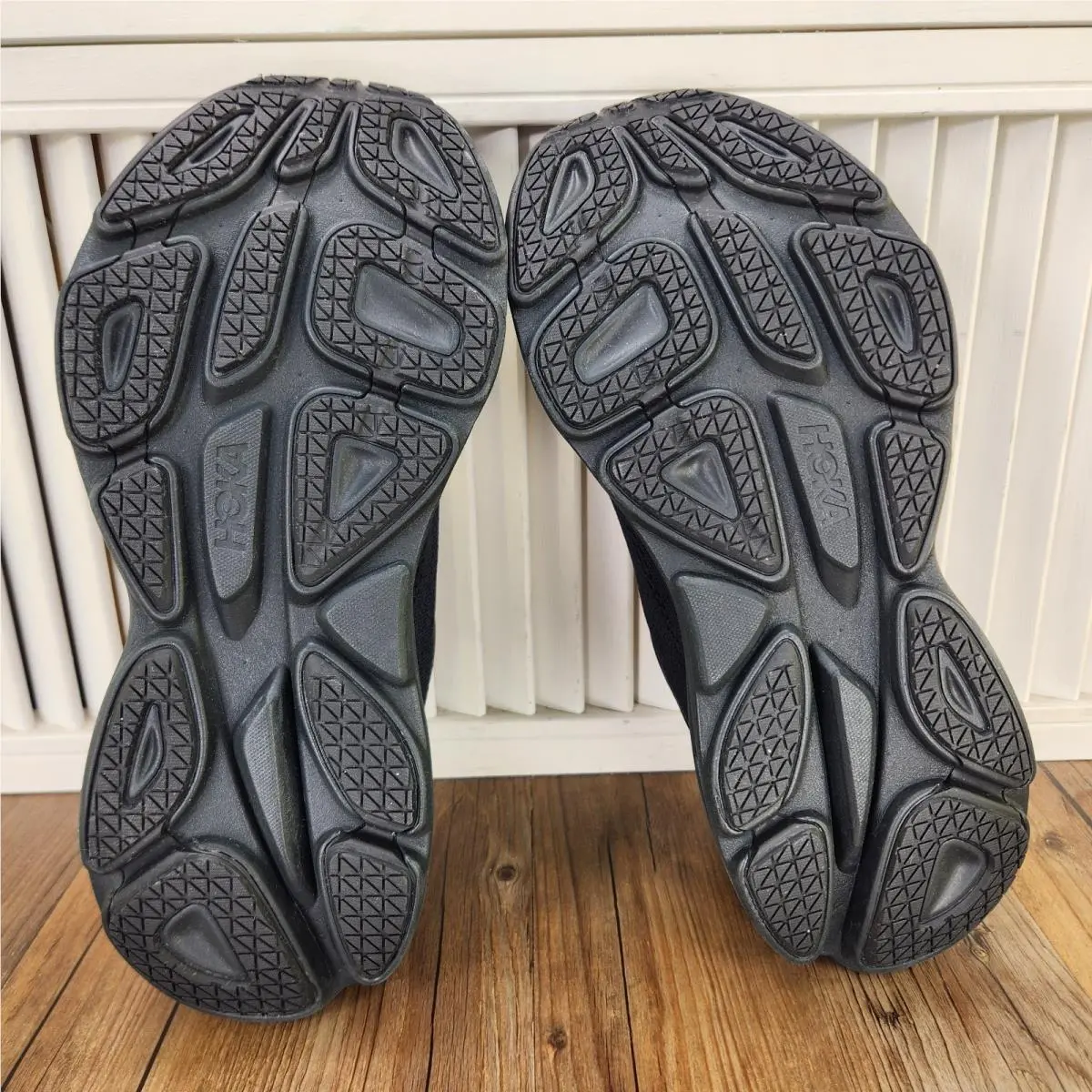 Hoka shoes - Hoka One One Bondi 8 - 1127952-BBLC - Black 6