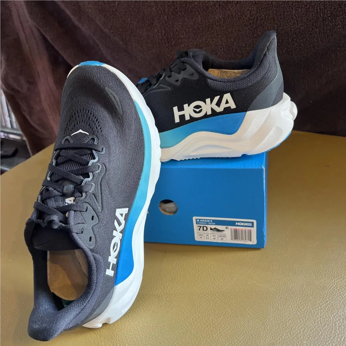 Hoka One One Arahi 8 Men Size 7D Women Size 8 Athletic Shoe Sneaker