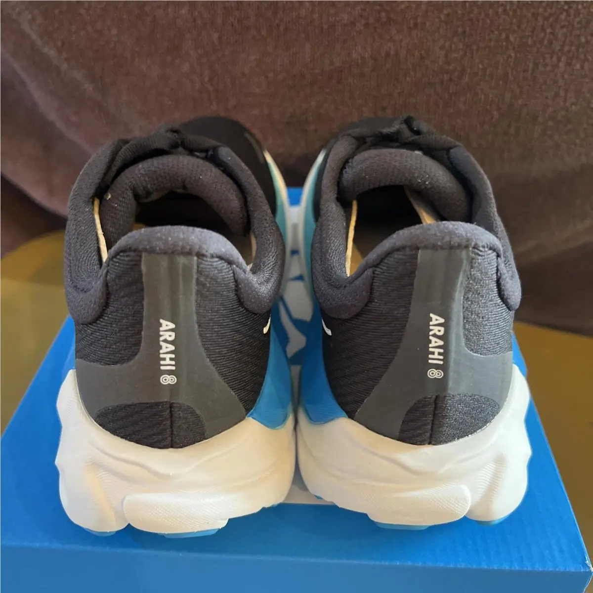 Hoka shoes - Hoka One One Arahi 8 - Blue 2