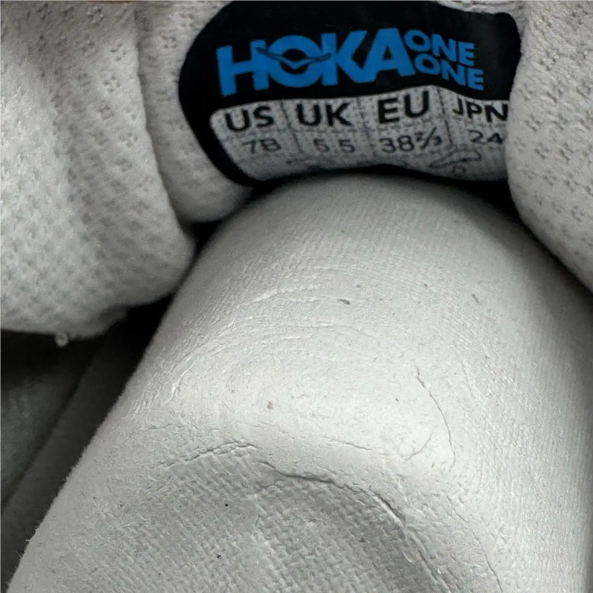 Hoka shoes - Hoka One One HOKA Bondi 9 - 1162012/SDSTS - Stardust/Silver 4