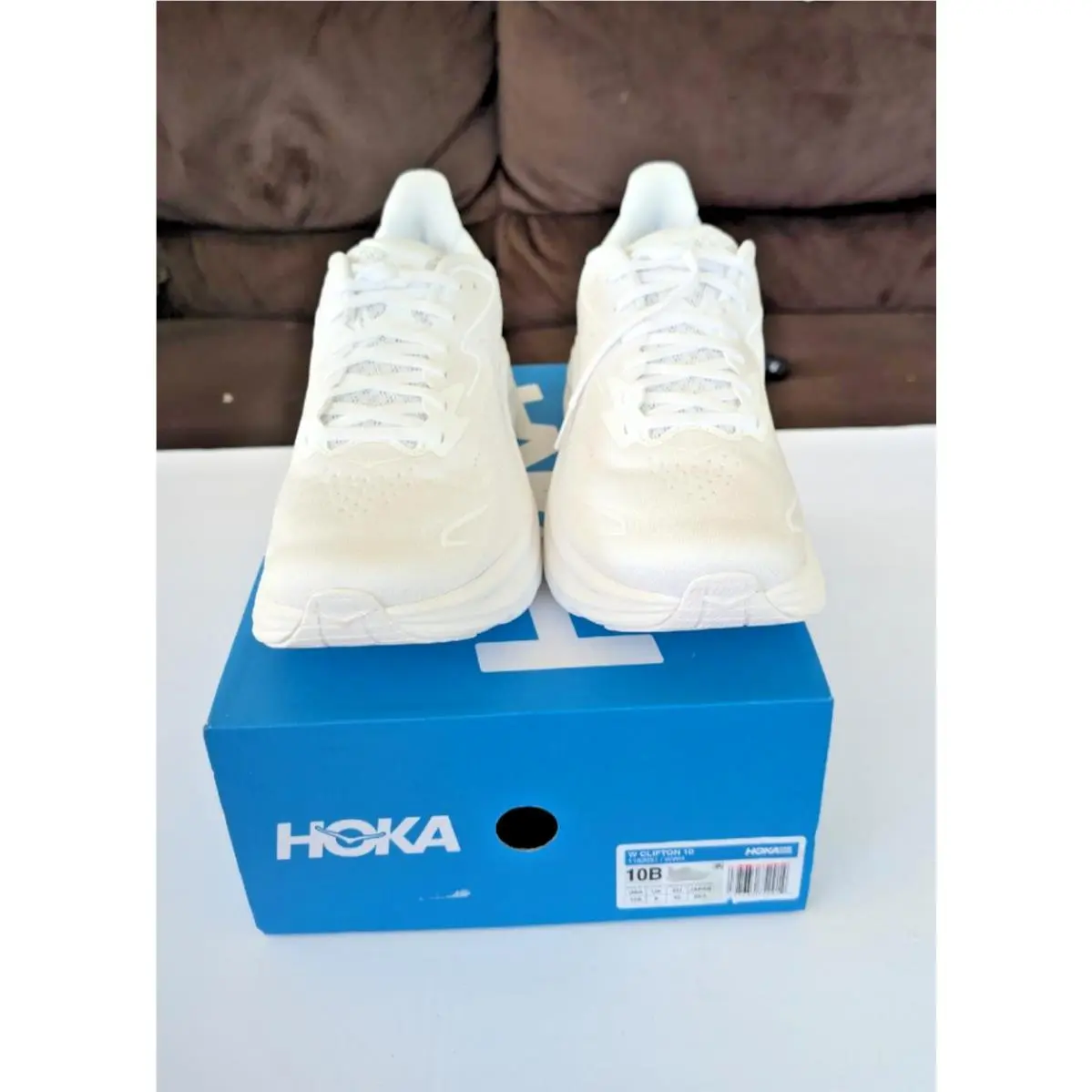 Hoka One One Women`s Clifton 10 White 1162031-WWH Size 10B