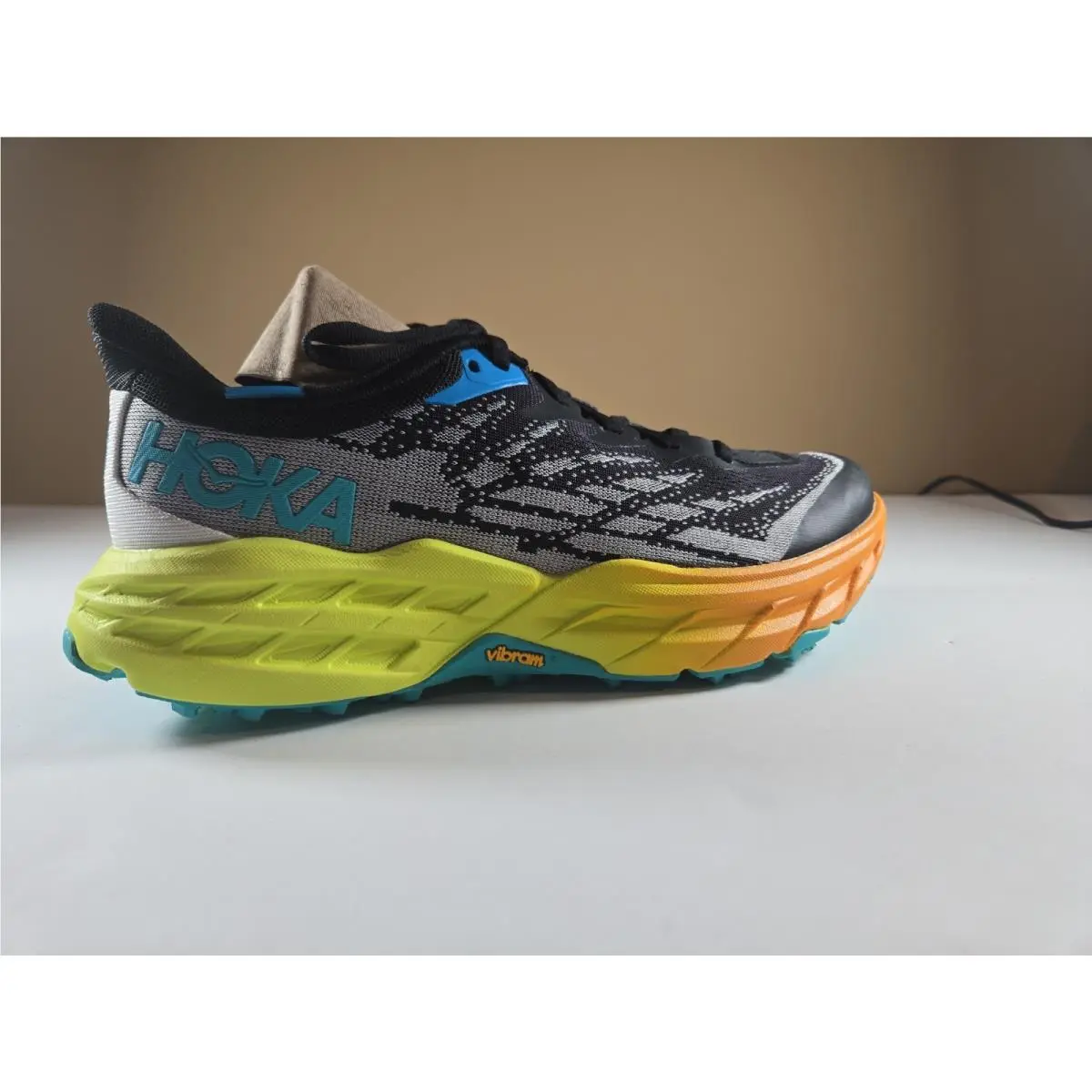 Hoka Women`s Shoes Size 8.5 W Speedgoat 5 Style 1123158/bepr
