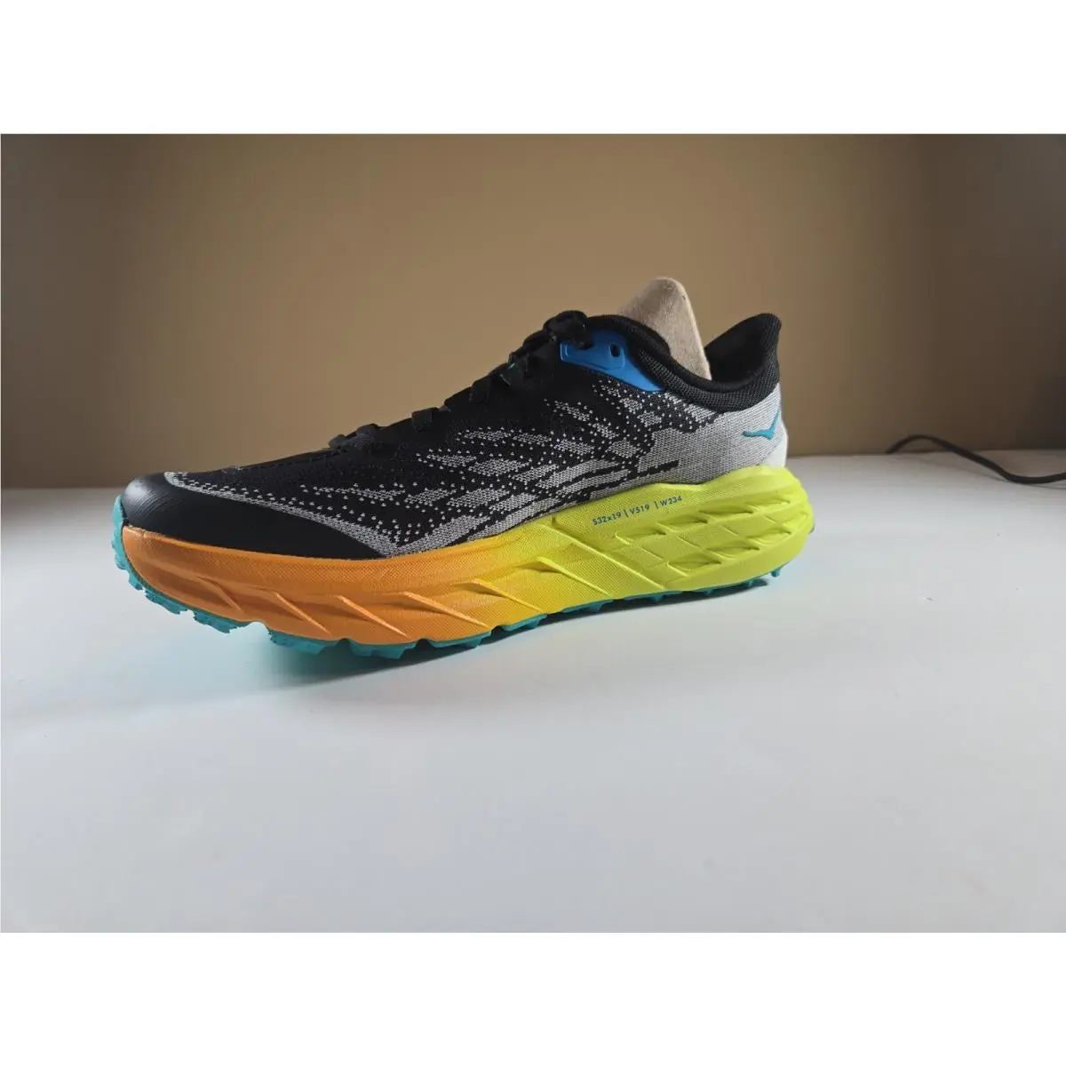 Hoka shoes - Hoka Speedgoat 5 - Speedgoat - 1123158 - bepr 2