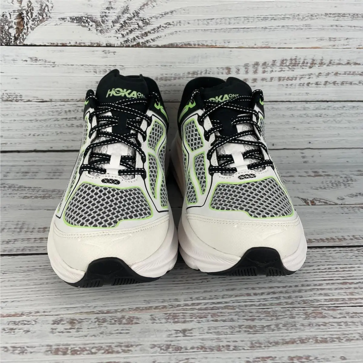 Hoka shoes - Hoka One One Clifton 9 - White 1