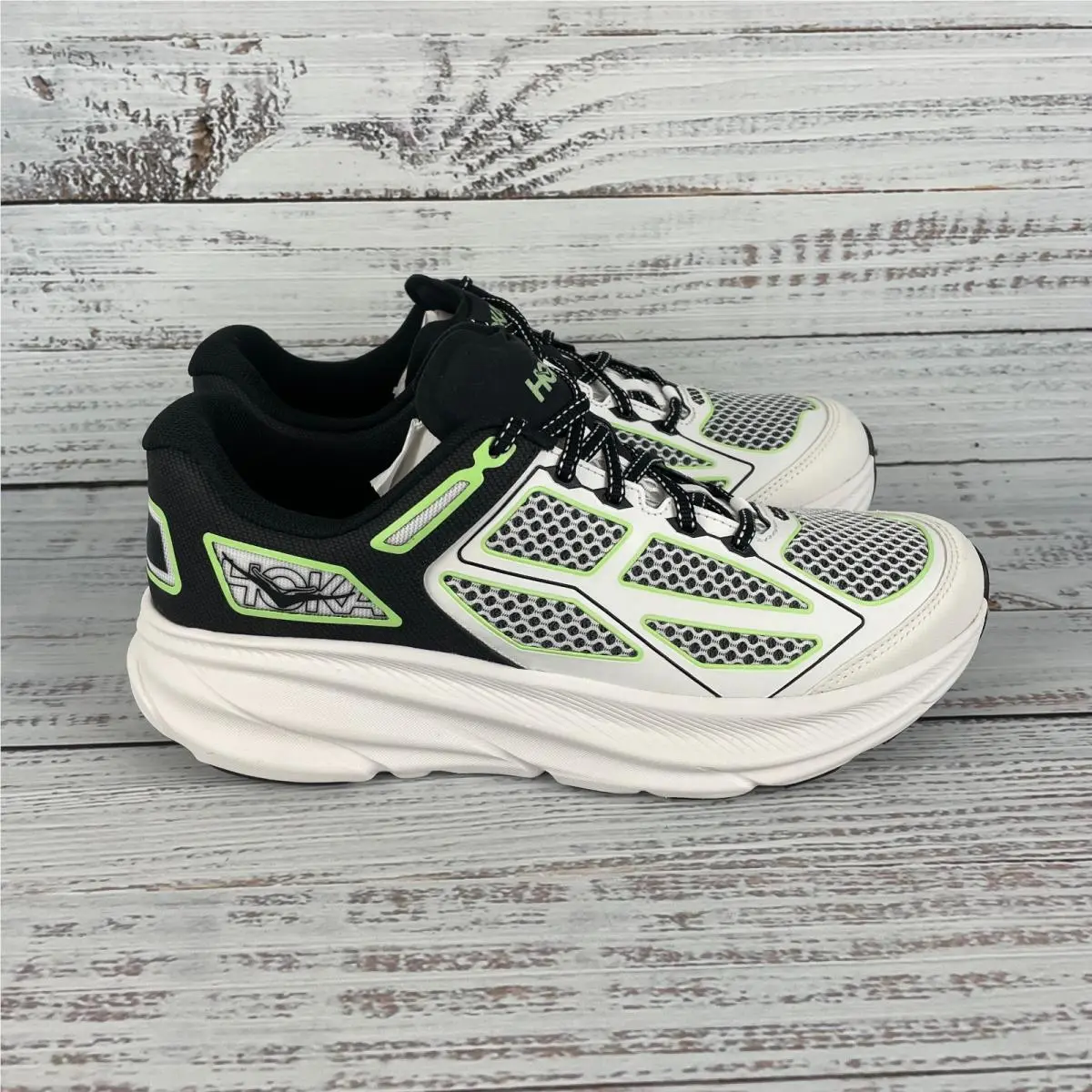 Hoka shoes - Hoka One One Clifton 9 - White 2
