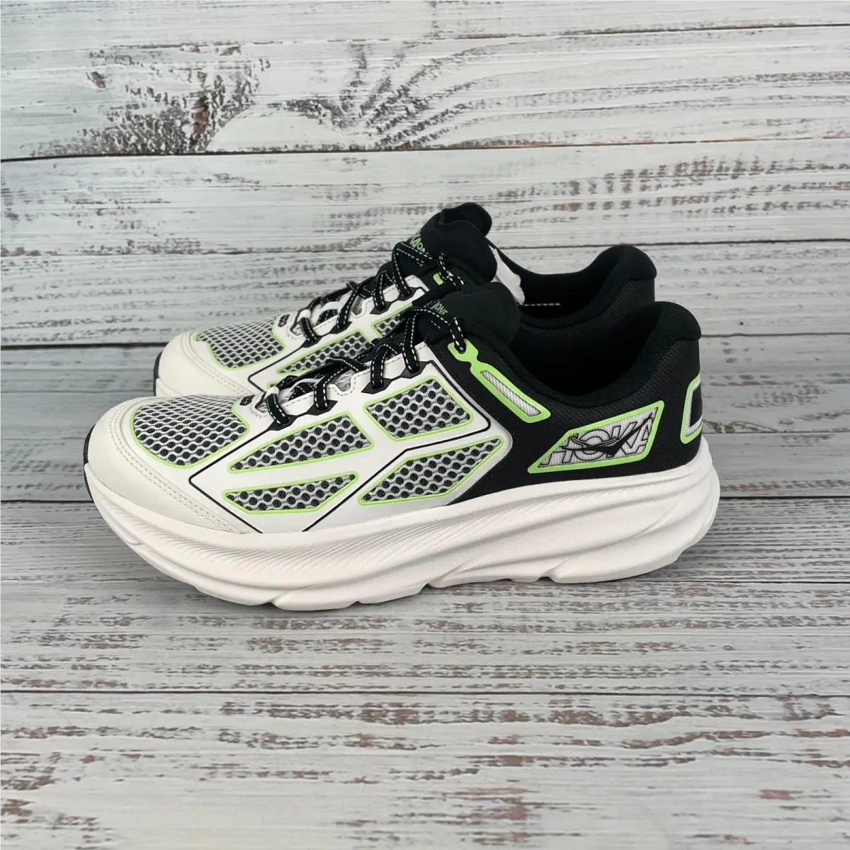 Hoka shoes - Hoka One One Clifton 9 - White 4