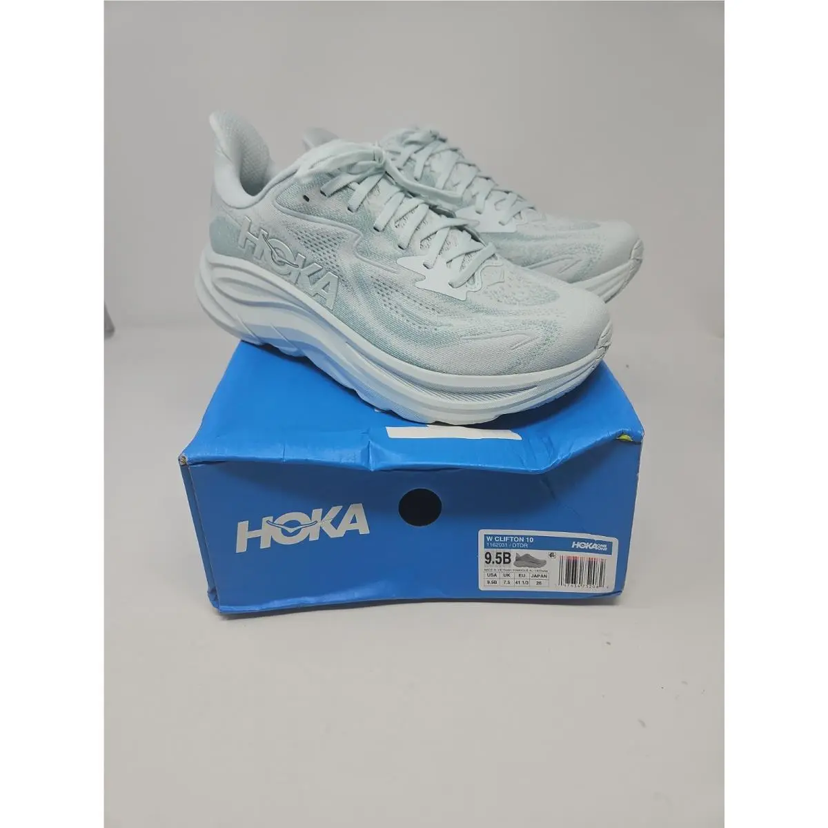 Hoka Womens Clifton 10 Size 9.5B Color: Dtdr