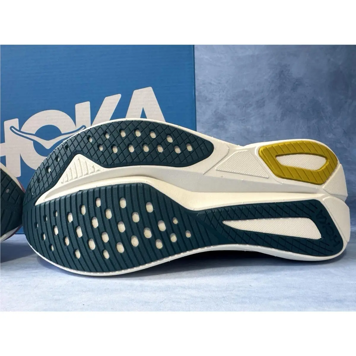 Hoka shoes - mach 7 - mach - 1171938 - Lingonberry & Cranberry 9