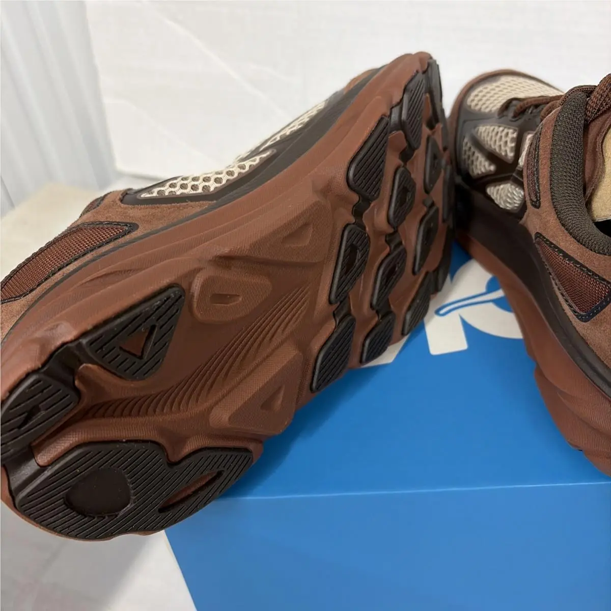 Hoka shoes - Hoka One One Clifton 9 - 1173333-MCS - Mineral Brown: Cast Iron 7