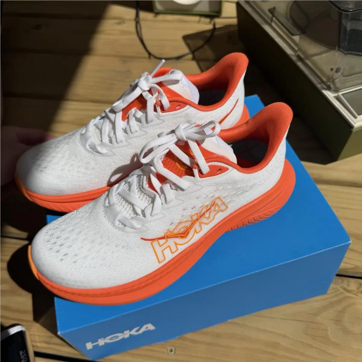 Hoka One One Mach 6 Running Shoes Womens 7.5 B White Frost Lava 1147810-FLV