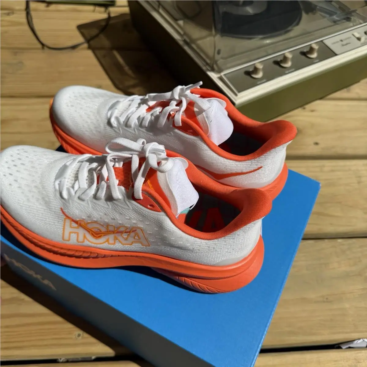 Hoka shoes - Hoka One One Mach 6 - 1147810-ARFL - White (UPC: 197634715476) 1
