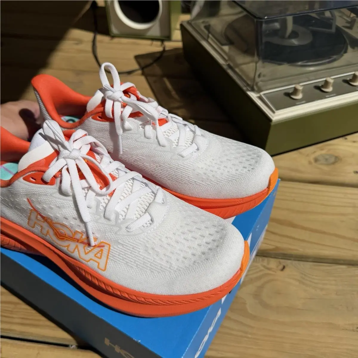 Hoka shoes - Hoka One One Mach 6 - 1147810-ARFL - White (UPC: 197634715476) 4