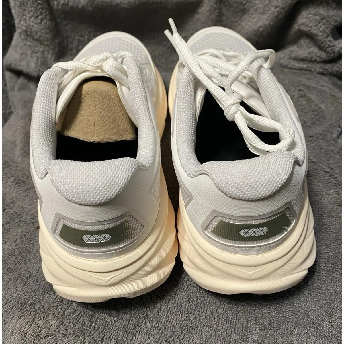 Hoka shoes - Hoka Uclifton One 9 - Uclifton One - White 1