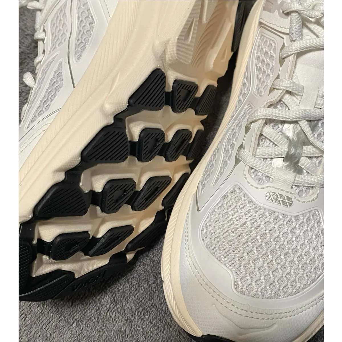 Hoka shoes - Hoka Uclifton One 9 - Uclifton One - White 5