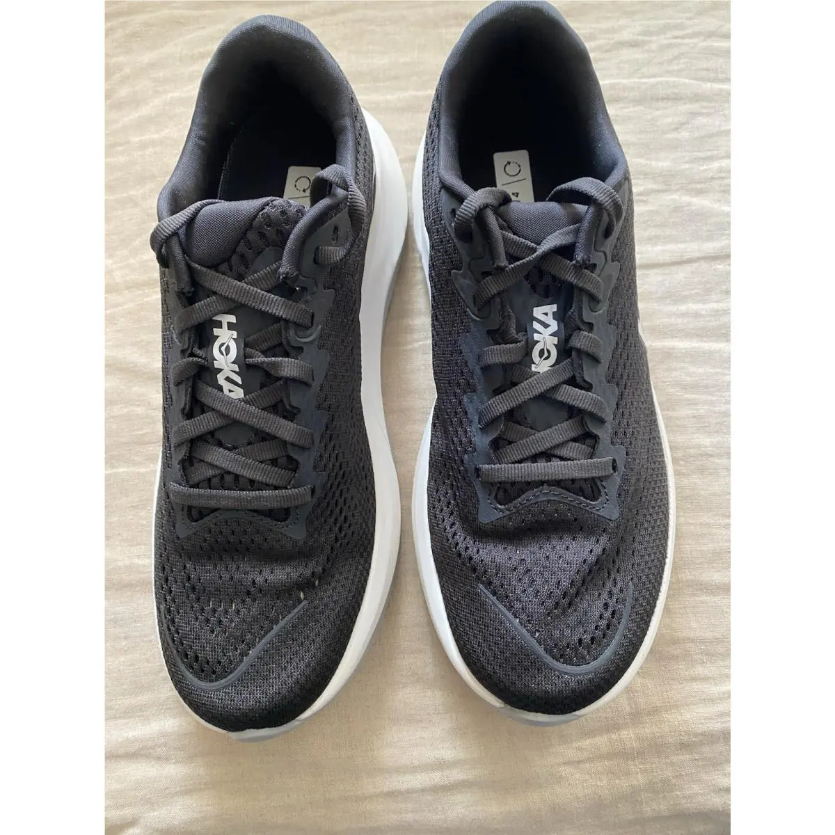 Size 8.5 Womens Hoka Rincon 4