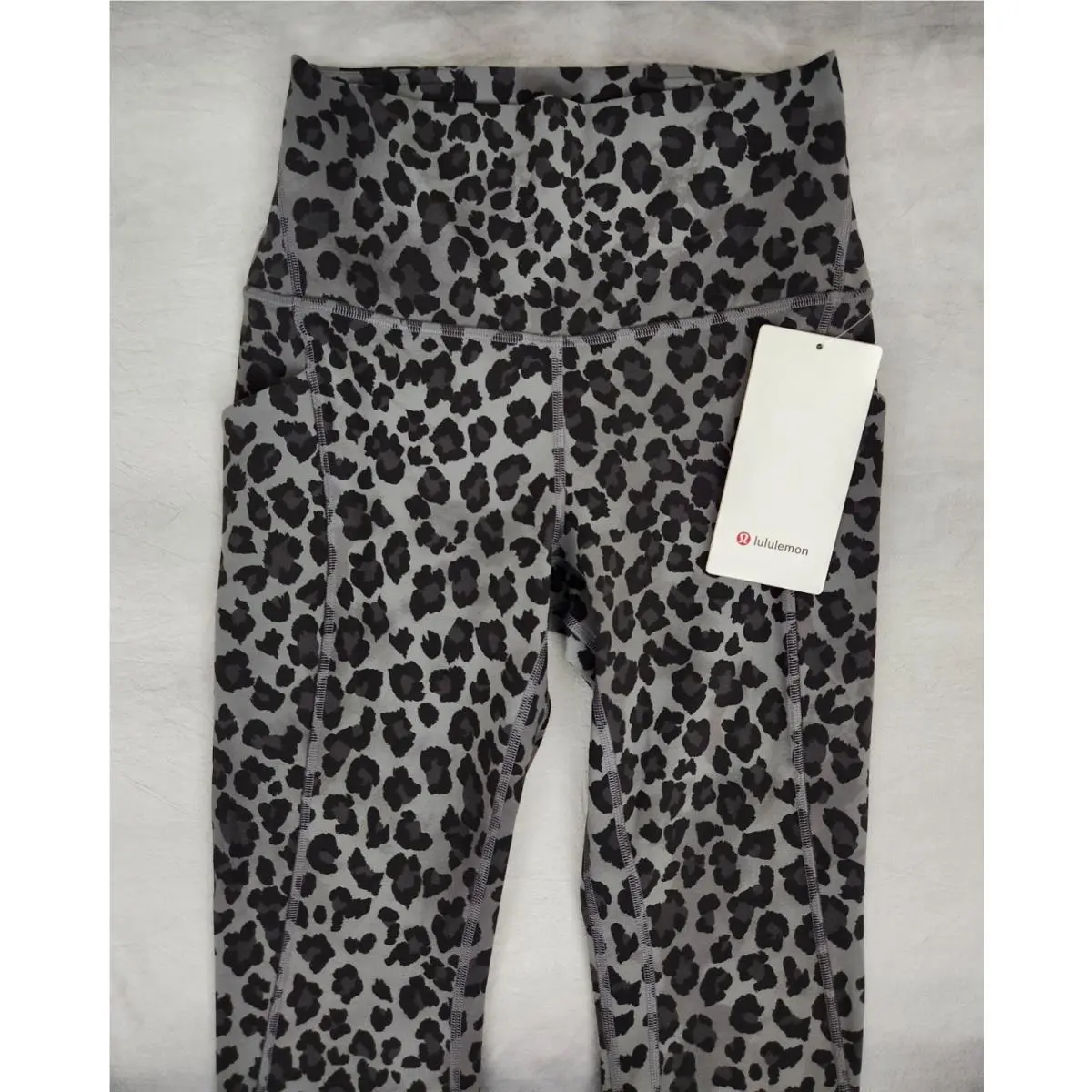 Lululemon clothing - True leopard black multi 0