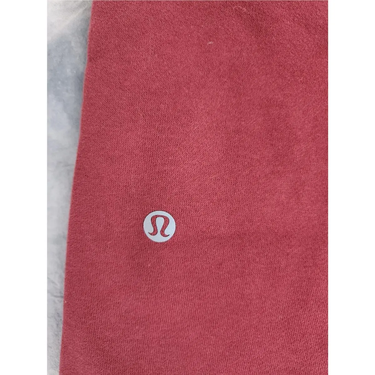 Lululemon clothing - Burgundy Bay 8