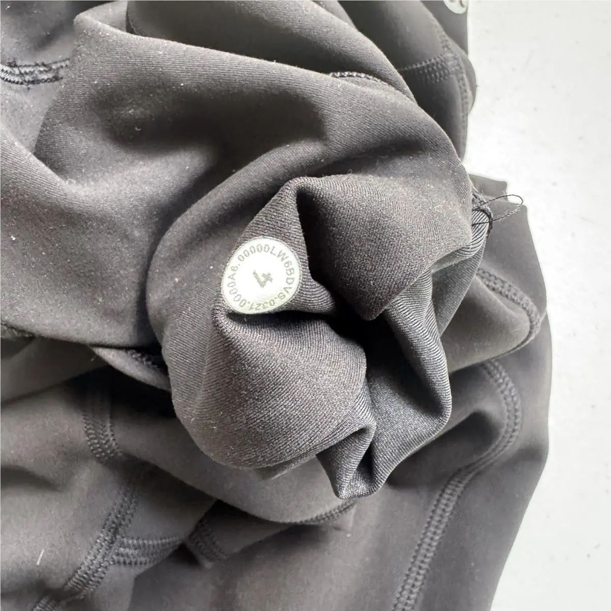 Lululemon clothing - Black 6