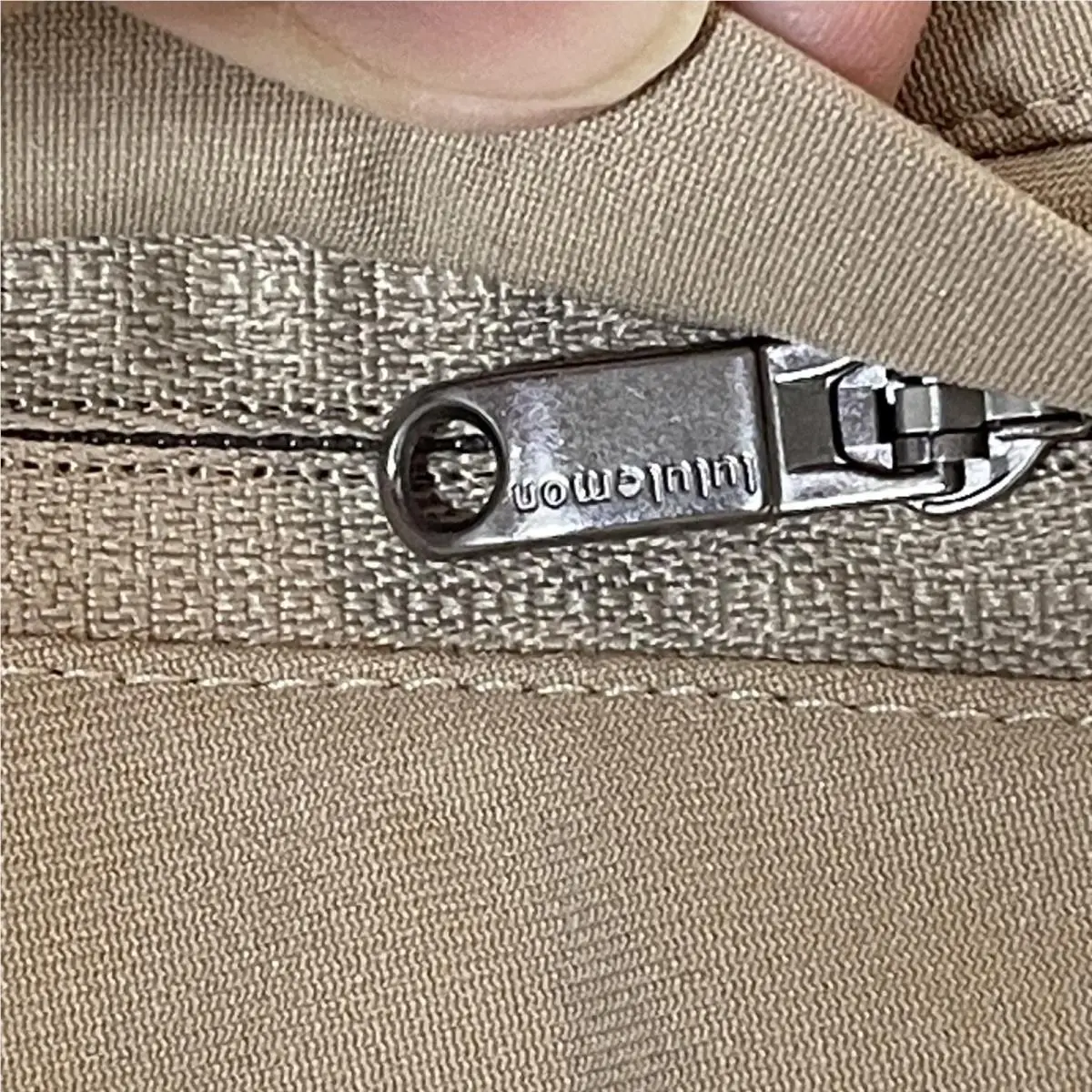Lululemon clothing - Lululemon Commission - Commission - Beige 6