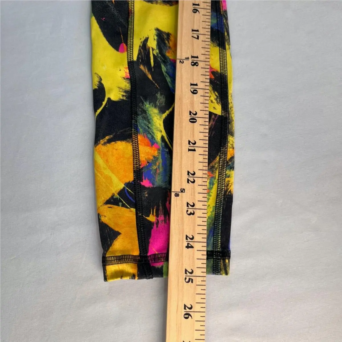 Lululemon clothing - Black/Multi 9