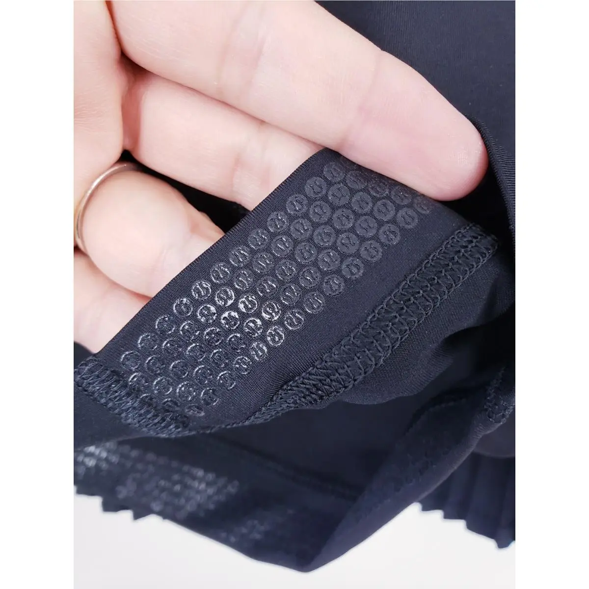Lululemon clothing - Black 1