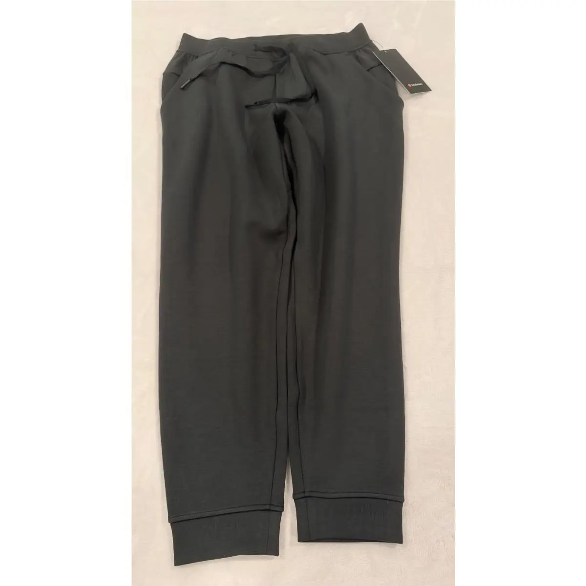 Lululemon Smooth Spacer Jogger Shorter Black Pine Size Large